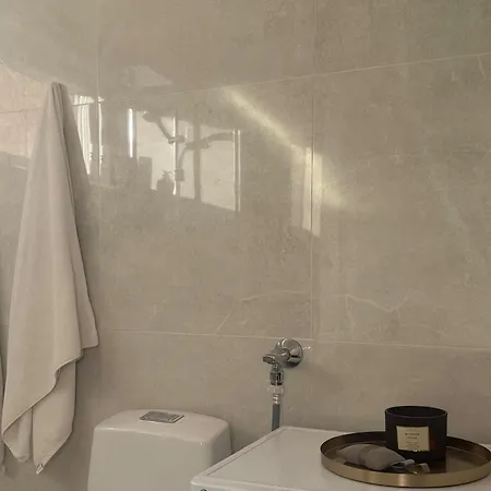 Apartman Charming Comfort In The Heart Of Snowy