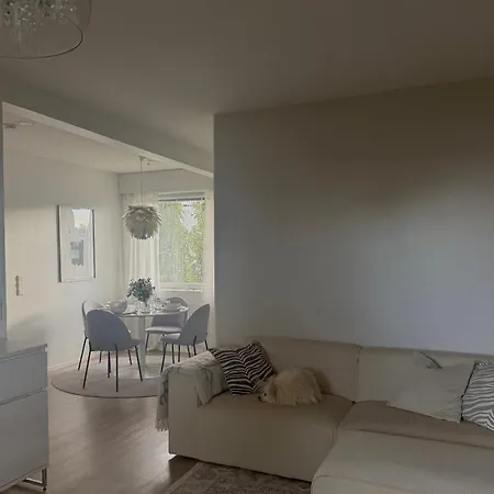 Apartment Charming Comfort In The Heart Of Snowy